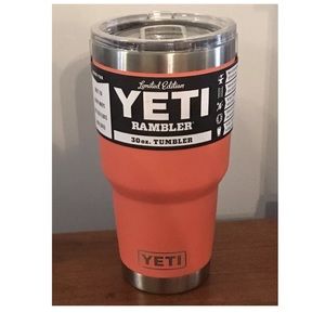Yeti 30oz Rambler Cup Matte Coral